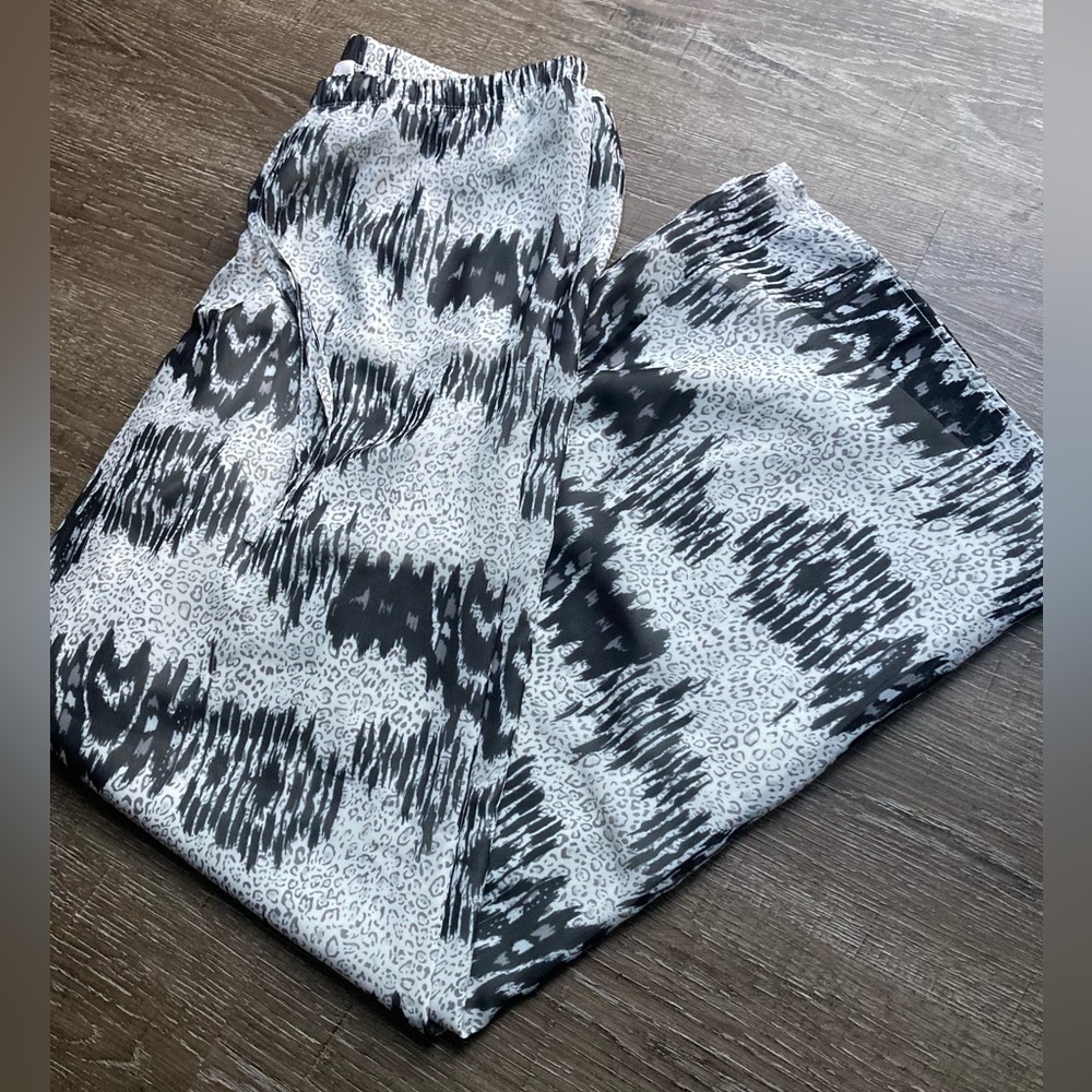 Badgley Mischka Black and White Printed Soft Pants Size Large